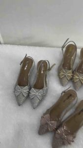 Sepatu Wanita Heels Dearva Lusica 01: Bahan Glitter & Tali Belakang