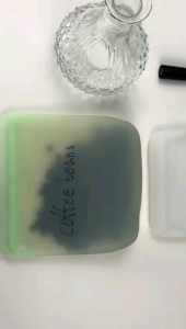 Silicone Storage Bags Reusable Eco-friendly Transparent Leakproof Microwave and Dishwasher Safe Fridge Freezer Organizer