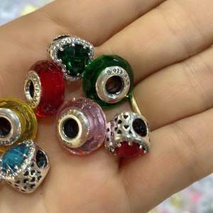 Charm xỏ vòng panda bạc S925 đính đá pha lê vĩnh viễn bảo hành bạc