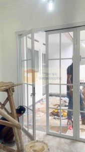 Pintu Alumunium Kaca Ornamen (Alumunium Door) - Pengiriman Khusus JABODETABEK