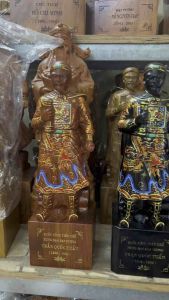 Tượng gỗ Trần Quốc Tuấn áo gấm hiệu quả trấn trạch trừ tà hiệu quả nhất gỗ hương kích thước Cao 40-12-10cm