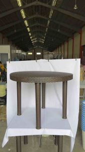 Jolly Plastic Big Round Indoor Rattan And Clean Surface Coffee Table