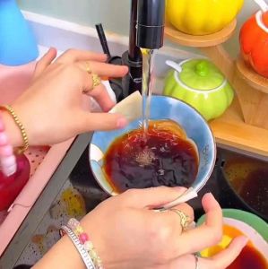 钢丝洗碗手套加长防水清洁y隔热烫厨房刷碗女家用家务加厚耐用刷锅  Steely wire dishwashing gloves extended waterproof cleaning heat insulation hot kitchen dishwashing womens household chores thick durable pot washing