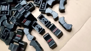 Knop Mixer Geser Warna Hitam list Merah 25mm Isi 5pcs