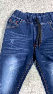 Celana Jeans Anak Laki-Laki Panjang Model Kekinian – Fashion Anak Terbaru Bahan Denim Premium Nyaman Dipakai Tahan Lama Cocok untuk Gaya Kasual & Aktif Sehari-hari. Celana Jeans Trendy untuk Sekolah Main atau Jalan-Jalan. Ukuran Lengkap Desain Keren