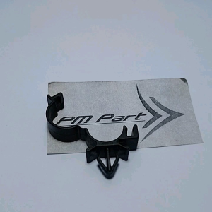 Pengikat Kabel Bulat Pipa dengan Klip Panah Ke Body Mobil