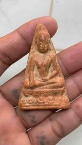 พระเชตุพน พิมพ์บัวสองชั้น กรุวัดมหาธาตุสุโขทัย