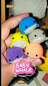 Gantungan kunci tas amigurumi paus mini boneka rajut