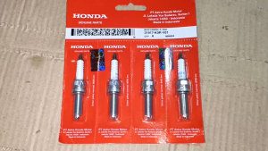 Honda Spark Plug for ADV160 PCX160 Click160 AirBlade160 – Genuine AHM Ignition Part (31917-K0R-V01) for Automatic Scooters