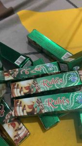 Hennah Ruhis kuku warna merah 1 lusin/12pcs Box kecil 41900 saja BPOM halal