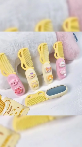 Lược Gấp Mini Hình Thú Dễ Thương Có Gương Lược Chải Tóc Cầm Tay Nhỏ Gọn Tiện Lợi Màu Ngẫu Nhiên