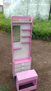 Meja nakas  kosmetik 3 laci .. plus kursi