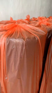 KIDS MANIA - BUBBLE WRAP HITAM 3KG 125CM x 50M TANPA CORE LENTUR KUALITAS BAIK