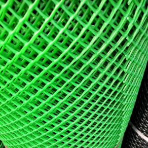 Green Plastic pvc green net 3ft x 5 meters for agricultural uses   good for gardening