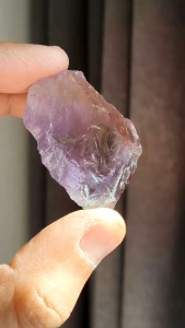 💜💛 คริสตัล อเมทริน สีธรรมชาติ ผสมผสานสีม่วงเเละเหลือง แบบก้อนดิบ 🍀 37 กรัม / จาก เเหล่ง บราซิล