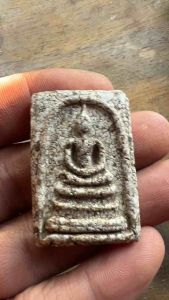 พระสมเด็จวัดระฆัง พิมพ์ใหญ่ เหลือแต่รายงา