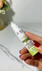 Serum Jerawat: Pilihan Terbaik untuk Mengatasi Masalah Kulit