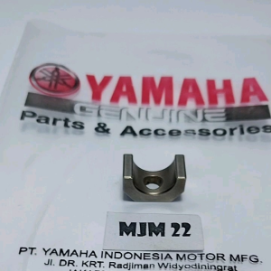 Penjepit pen platuk yamaha Xmax B74 ( Collar ) original