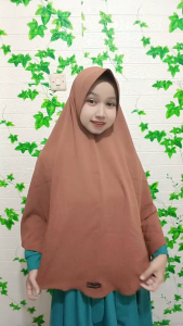 Hijab Bergo Pet Polos Crinkle Aireflow / Kerudung JUMBO Crinkle Size XL Non Tali