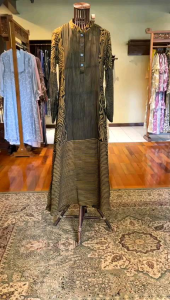 Anya Dress Rayon Busui by Dian Pelangi LIMITED EDITION Busana Muslim Baju Maxi Gamis Abaya Kaftan Gaun Outfit Casual Formal Pesta Pernikahan Kondangan Wanita Hijaber Cantik Anggun Modis Modern Elegan Mewah Model Korea Terbaru Motif Batik Cap Kekinian