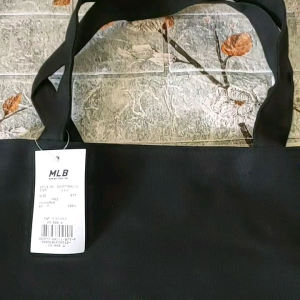 กระเป๋าสพายข้าง