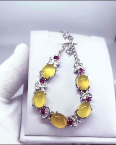 NATURAL CHALCEDONY BRACELET
