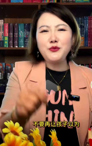 全10册画给孩子的中国故事了不起的文化文字传统民俗宝藏 二十四节气+ 中国传统节日+ 中华礼仪+ 人类简史+ 中华姓氏+ 中国神话+ 伟大发明+ 十二生肖+ 国家宝藏+ 汉字故事