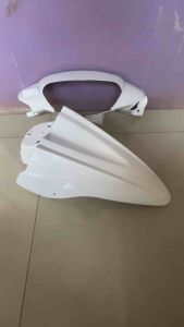 Batok Lampu Depan dan Sepakbor Depan Putih Yamaha Mio Sporty