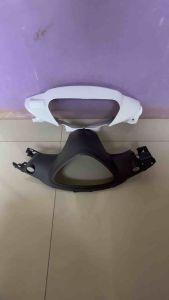 Batok kepala yamaha mio Sporty putih