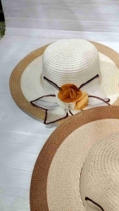 หมวกสาน หมวกชายหาด กันแดด มีดอกไม้ มี4สี สินค้าพร้อมส่ง