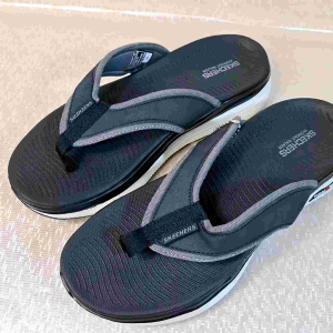 Sandal Flip Flop Pria: Mengenal Sandal Skechers Hyper Burst