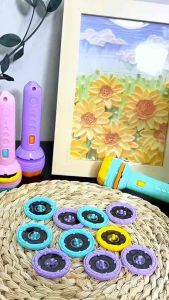 Đèn pin chiếu hình cho bé (80 hình)