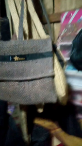 tas selempang goni warna hitam#tas bahu goni moderen