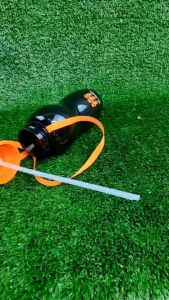 ขวดน้ำ100pipersมีหลอดและสายสะพาย งานแท้หายาก