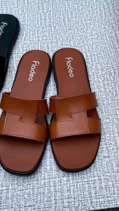 SANDAL WANITA MOTIF TRIPEL KOTAK//SANDAL WANITA//SANDAL SLOP TERBARU