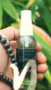 Minyak Wangi Kasturi Kijang isi 60ml WANGINYA AWET DAN TAHAN LAMA