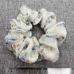 小发肠Flower Scrunchie Hair Tie