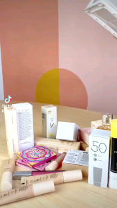 Rak Kosmetik 3 Laci Susun Desktop Makeup Storage Organizer Multifungsi