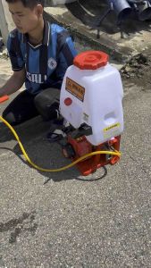 เครื่องพ่นยา 2จังหวะ หม้อลม2ลูก นำ้ยาลง2ทาง แกนเลส ลานเบา