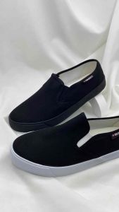 รองเท้าสลิปออน Gold City โกลด์ซิตี้ สีดำ/ดำ รองเท้าผ้าใบผู้ชาย รองเท้าลำลอง รองเท้าทำงาน รองเท้าใส่เรียน (พร้อมส่ง มีเก็บปลายทาง 1271)