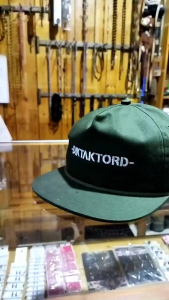 Topi Snapback Dewasa: Diktaktord & Punk Garasi