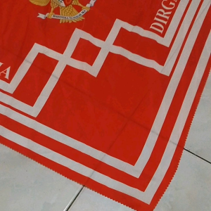 Hijab/Kerudung/Jilbab Segi Empat Motif Merah Putih 17 Agustus Terbaru Voal LaserCut Mewah Elegan