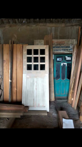 Pintu Dapur Model Jendela: Desain Fungsional & Tahan Lama