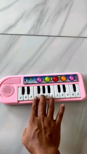 Mainan Edukasi Anak Piano (Menggunakan Battery)