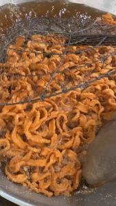 หมูกระจก เมืองแพร่ ขนาด180กรัม กรอบ อร่อย เคี้้ยวเพลิน ไม่แข็ง ไม่เหม็นหืน ไม่ใส่สารกันเสีย กรอบนาน หมูกระจก แพร่ หมูกระจก ราคา - Lazada