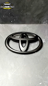 Logo Grill Depan Avanza Calya Rush Hitam Doff Original