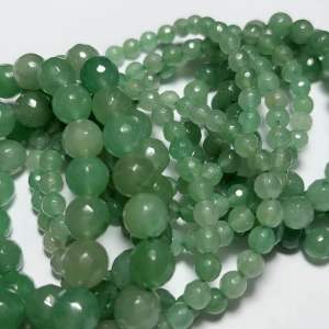 6028# Aventurine 64 Cut(财富 Wealth,健康 Health)天然水晶手链 Natural Crystal Bracelet 东陵玉手串 Aventurine Bracelet