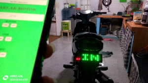 Stop lampu motor belakang