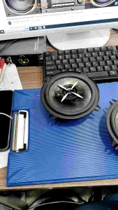 MẪU LOA CÁNH XE HƠI 5INCH~13CM 4π35W~240W ĐỒNG TRỤC BAS. MID. TREB ĐẦY ĐỦ ( GIÁ 1 CÁI)