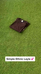 Setelan Anak Perempuan Baju Muslim Simple Ethnic Layla Usia 5-12 Tahun: Warna Oranye Hijau Coklat Merah Abu-abu Kombinasi Hijab dan Celana Panjang Cocok untuk Acara Etnik dan Pesta.